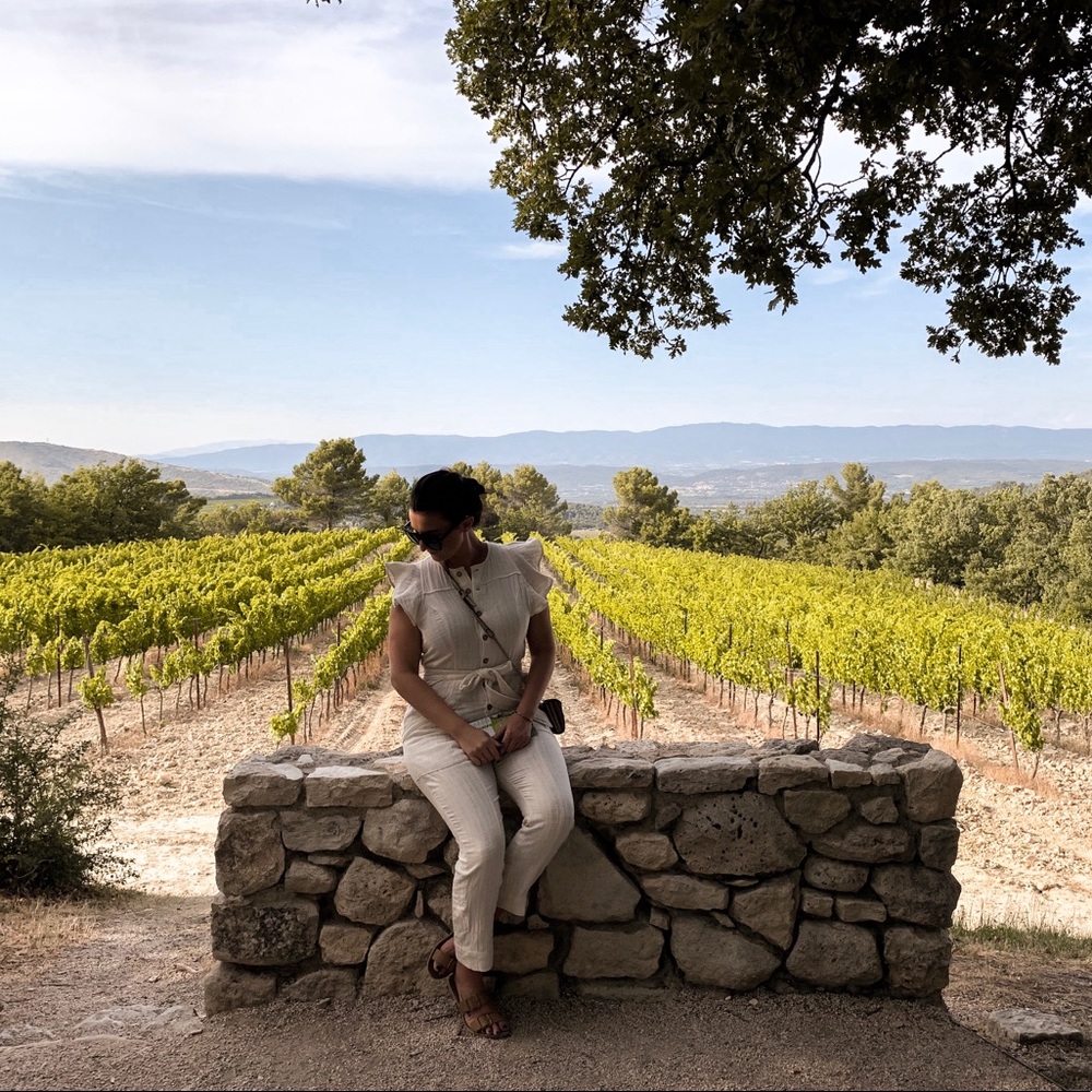 Meet your Posher, Caitlyn